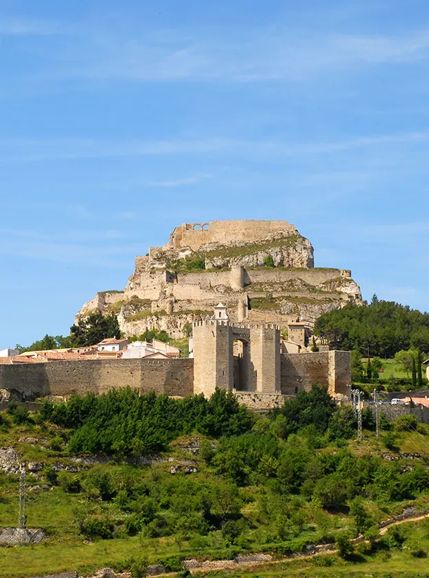 Vista de Morella en el Camino del Cid
